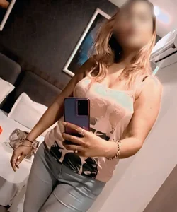 Call Girl Chandigarh Heena
