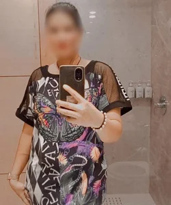 Call Girl Chandigarh Seema